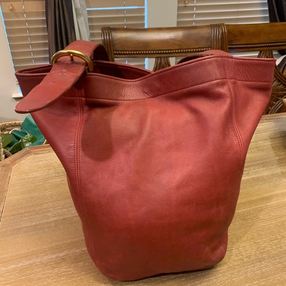 Coach Handbags - Coach vintage Soho Duffle Bag #4082